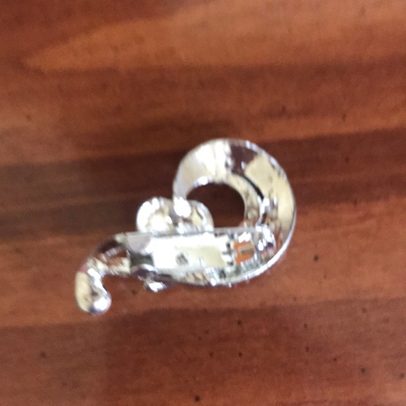 Brooch - Picture 3 of 3